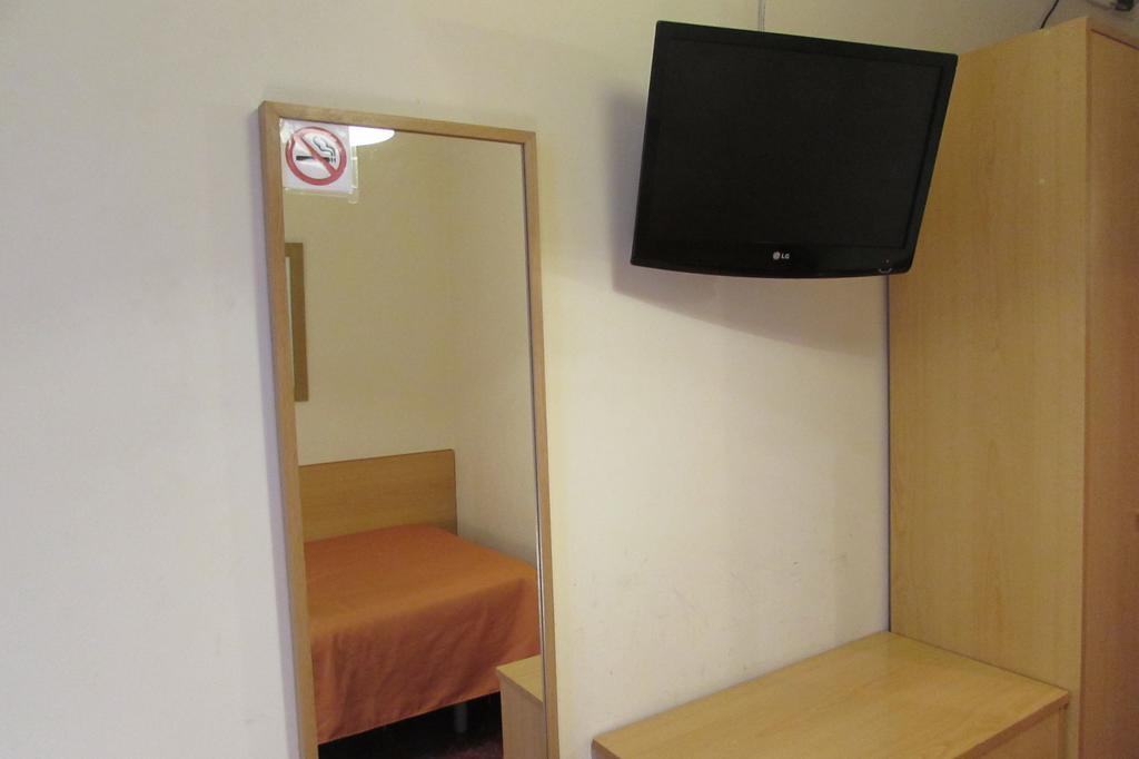 Hostal Prim Madrid Eksteriør bilde